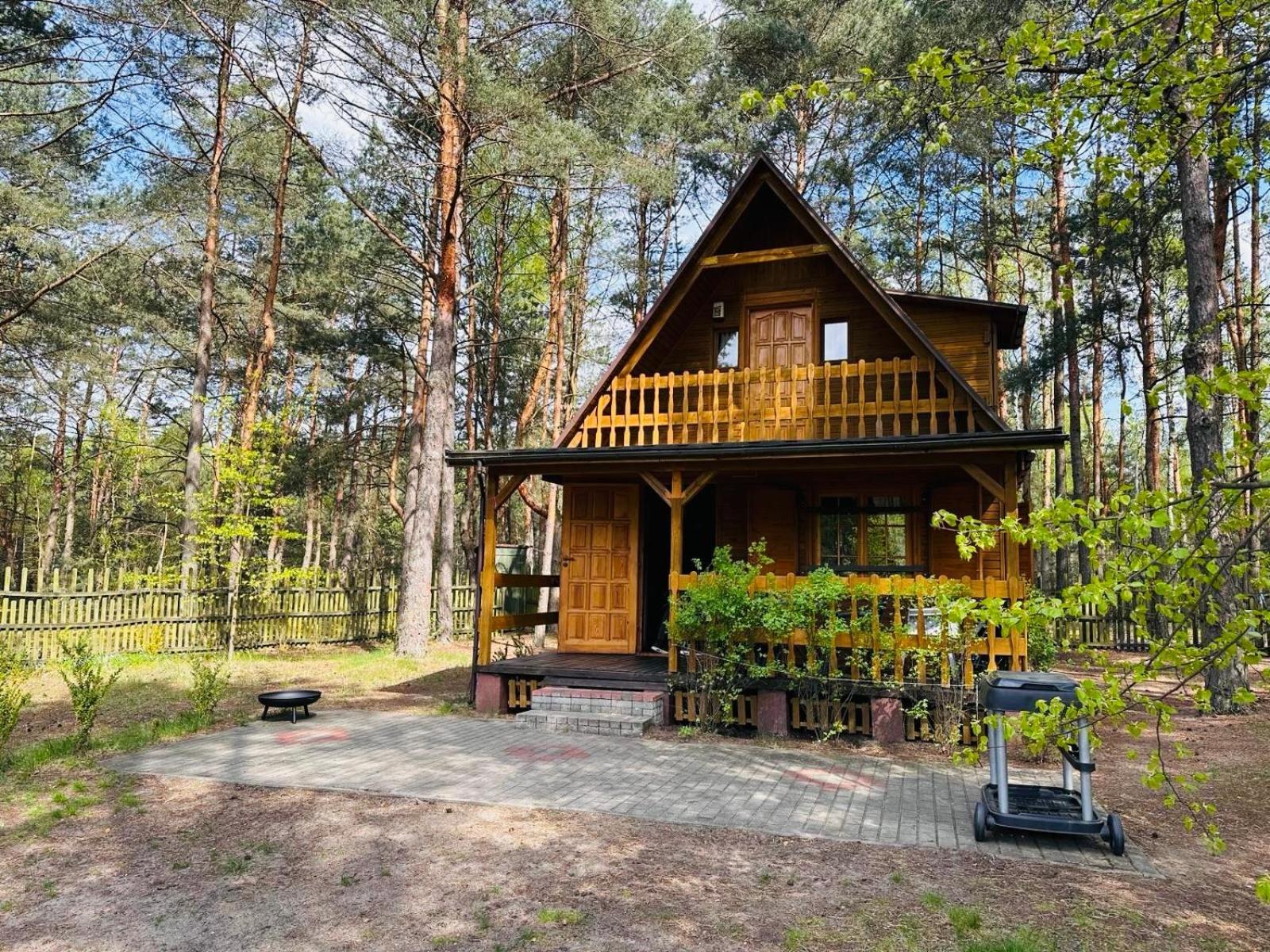 Lesniczowka Villa Rzadza Ngoại thất bức ảnh